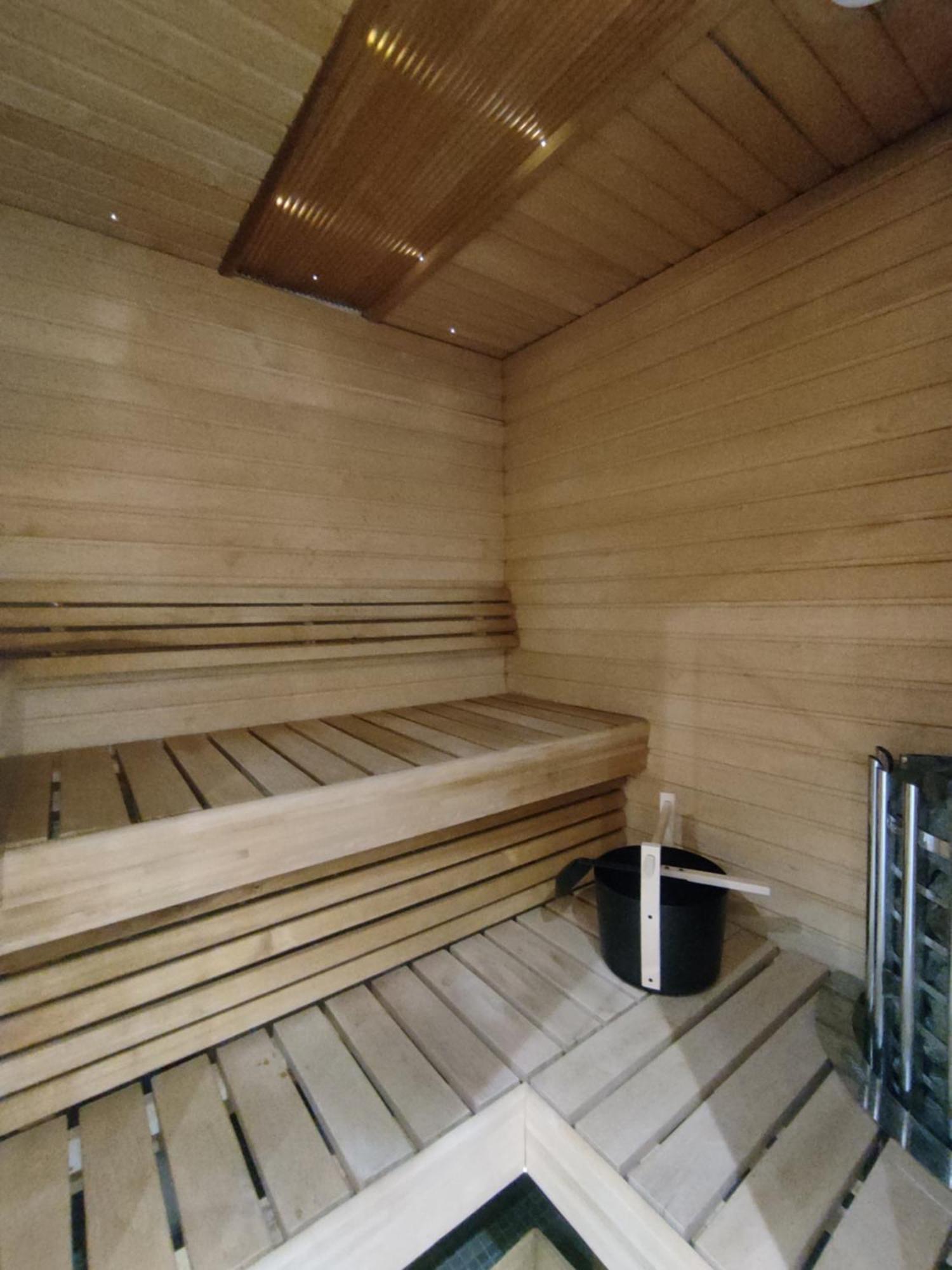 Appartamento Eira Sauna & Terrace Luxe *